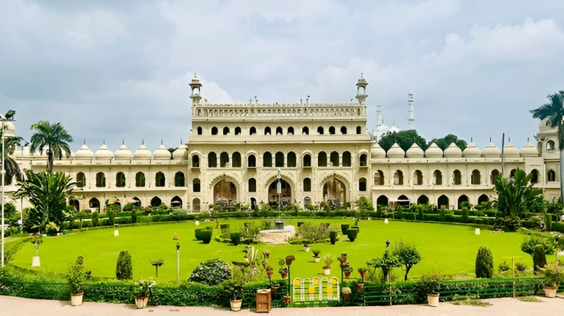 Lucknow: City of Nawabs