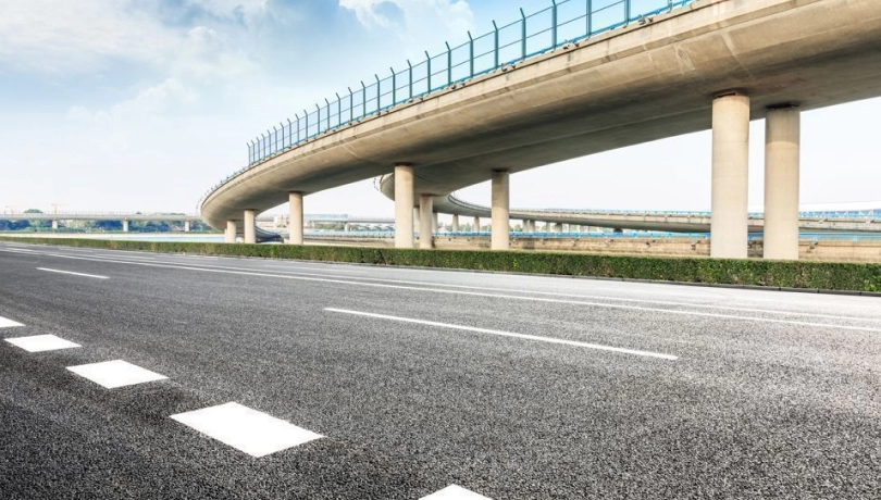 Agra Gwalior Expressway Six-Lane Highway