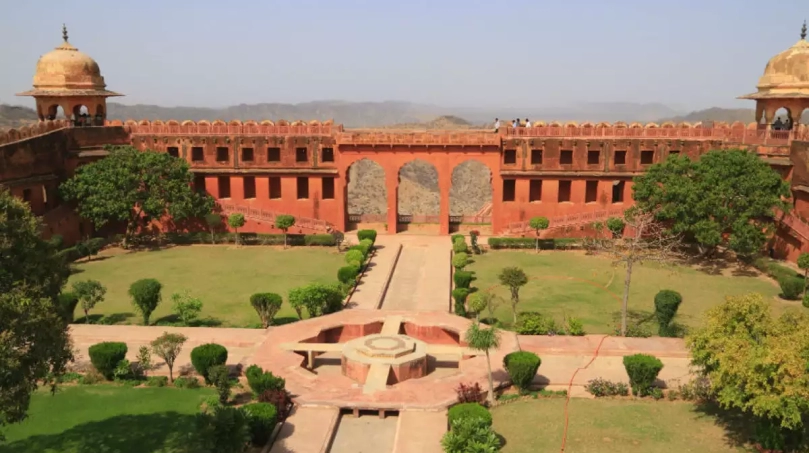 Jaipur's Iconic Forts